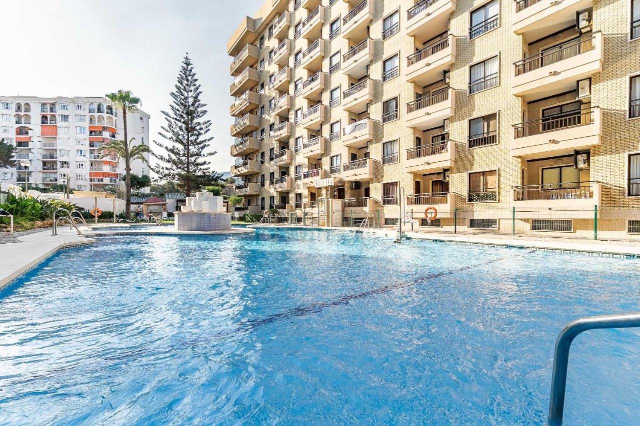 76-Lovely Beach Front Apartment In Фуенхірола Екстер'єр фото